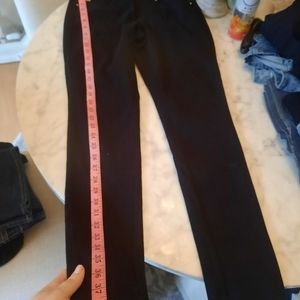 Kim Gravel black skinny jeans